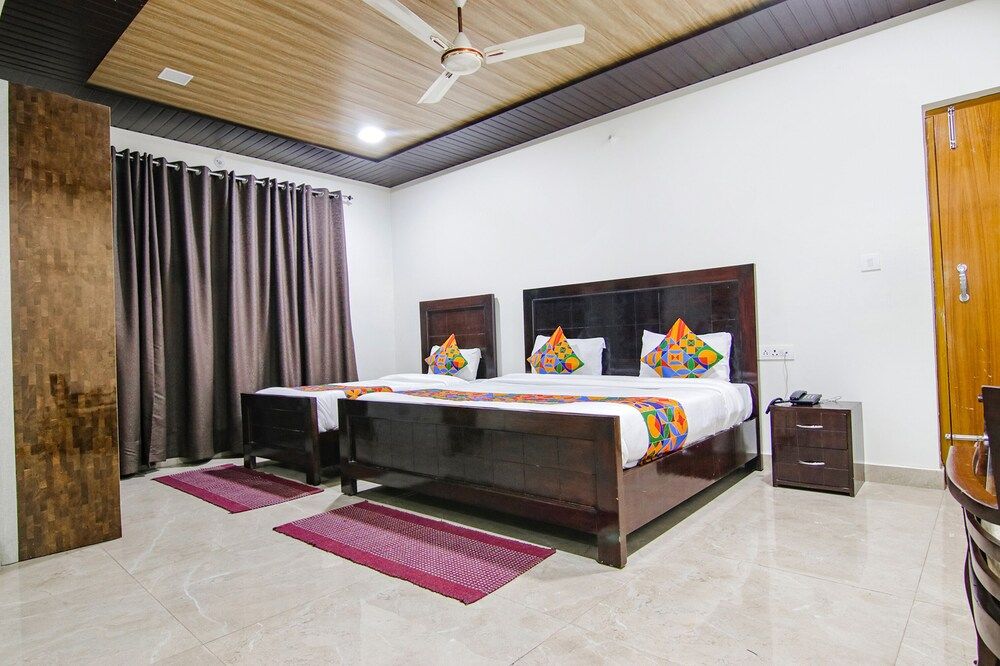 undefined Fabhotel Prime Olive Lake View 4