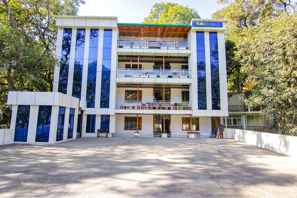 undefined Fabhotel Prime Olive Lake View