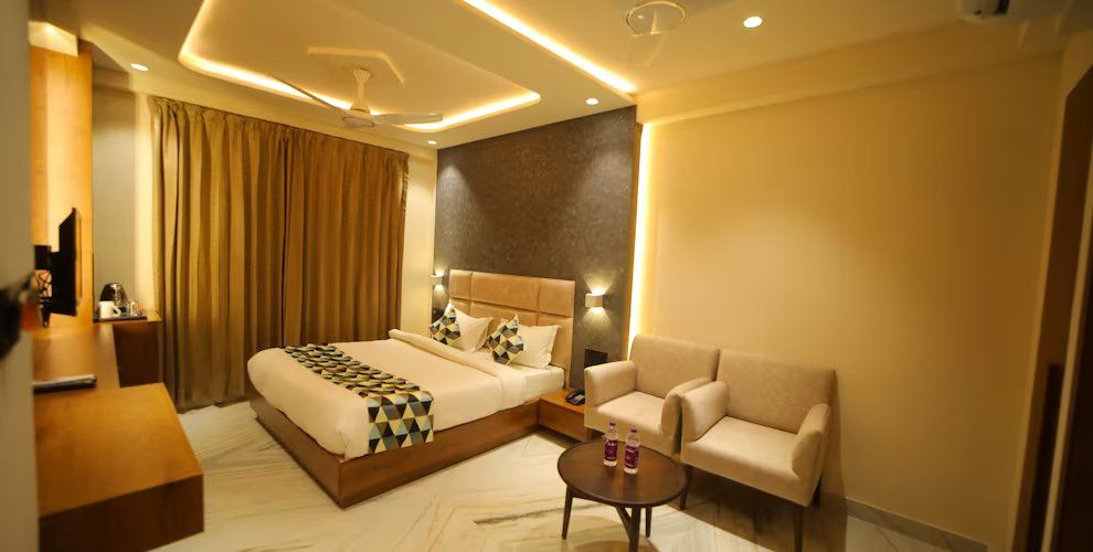 Super Deluxe AC room