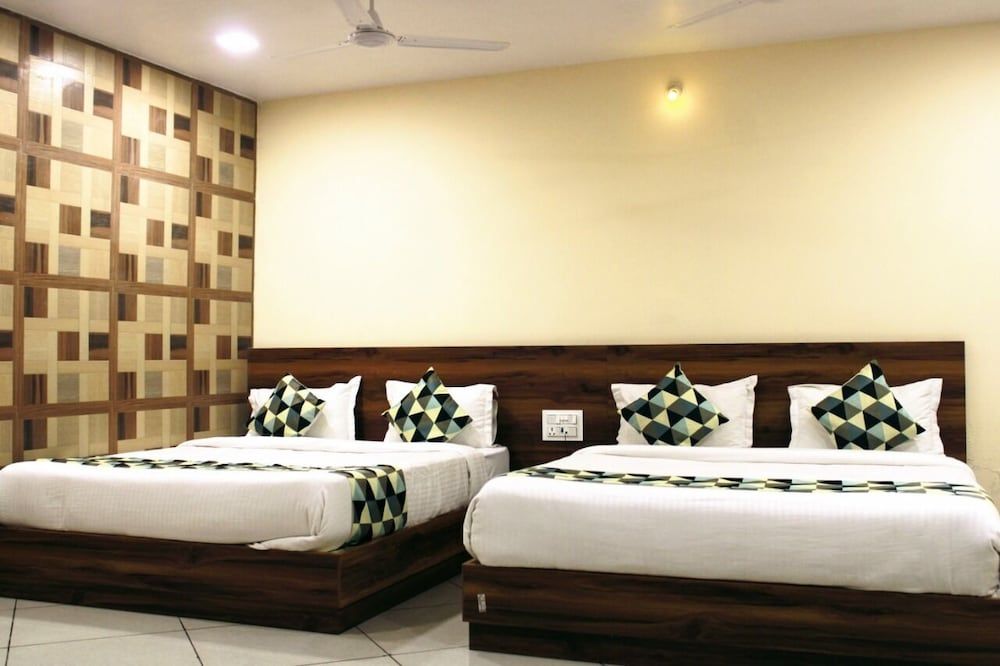 Deluxe Quadruple Room