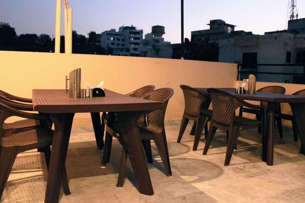 undefined Maruti Group of Hotels - Shri Naman 4