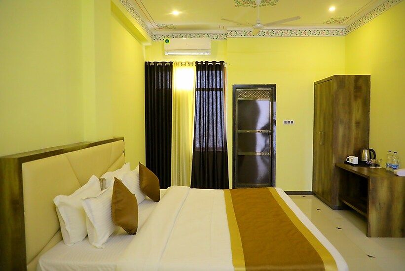 Shiv Ashray Resort DELUXE ROOM 3