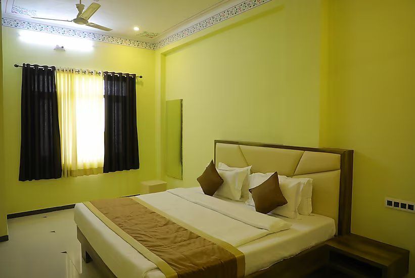 Shiv Ashray Resort DELUXE ROOM