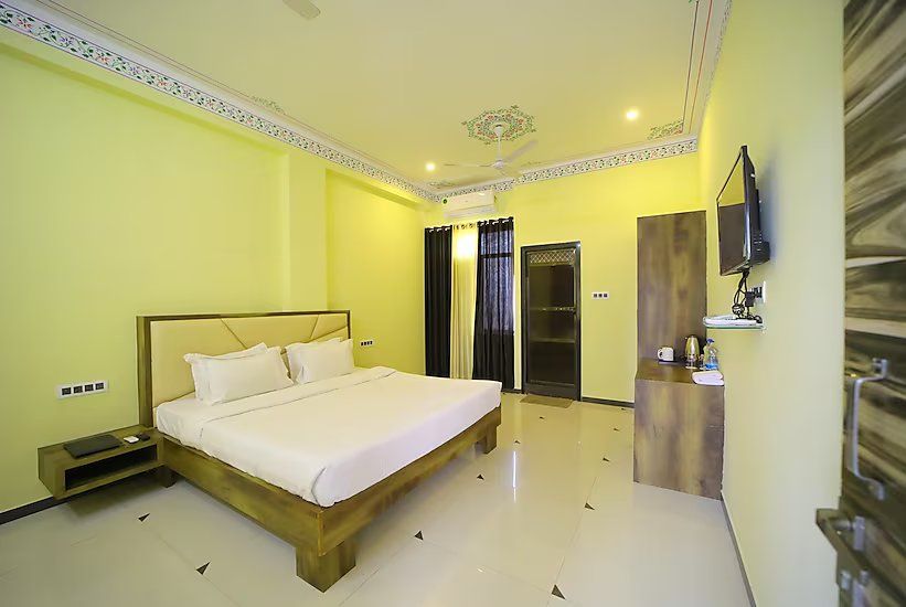 Shiv Ashray Resort DELUXE ROOM 4
