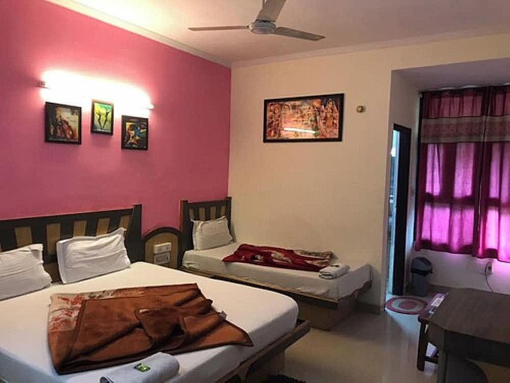 Deluxe Triple Room, City View