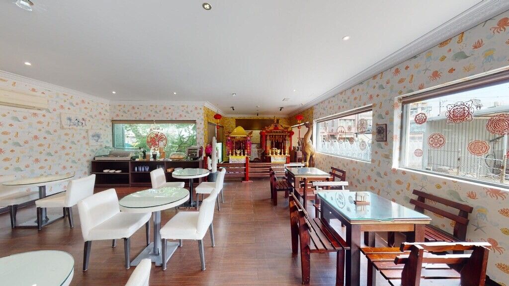 undefined Hotel White Saffron 4