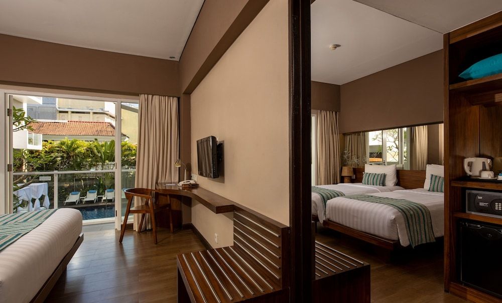 Grand Ixora Kuta Resort Superior 2