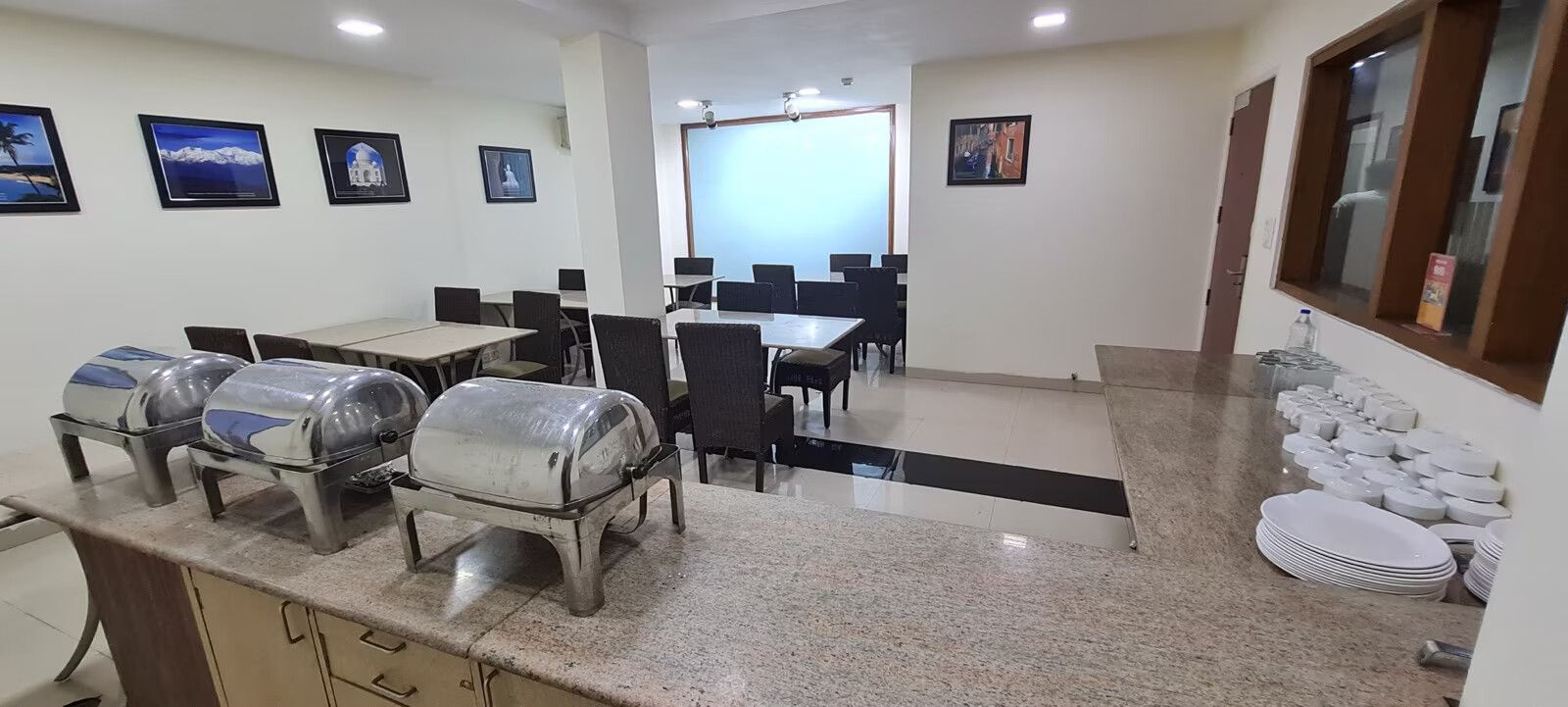 Food & Dining