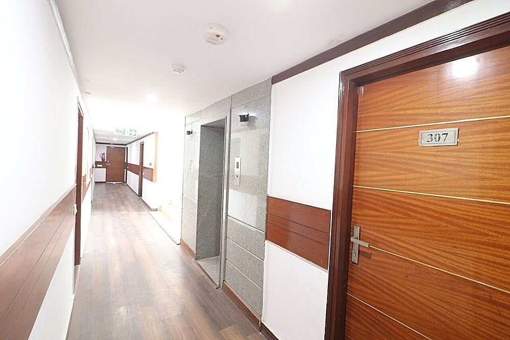 undefined GoldRoom 5