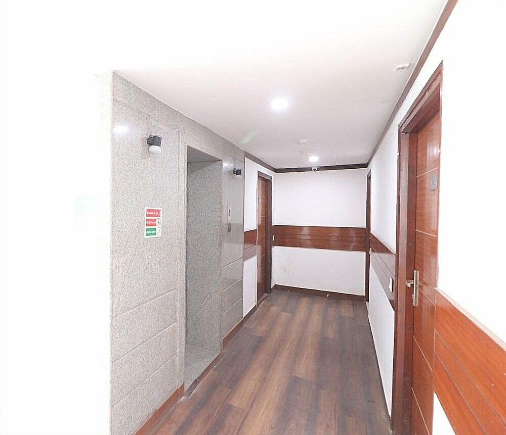 undefined GoldRoom 3