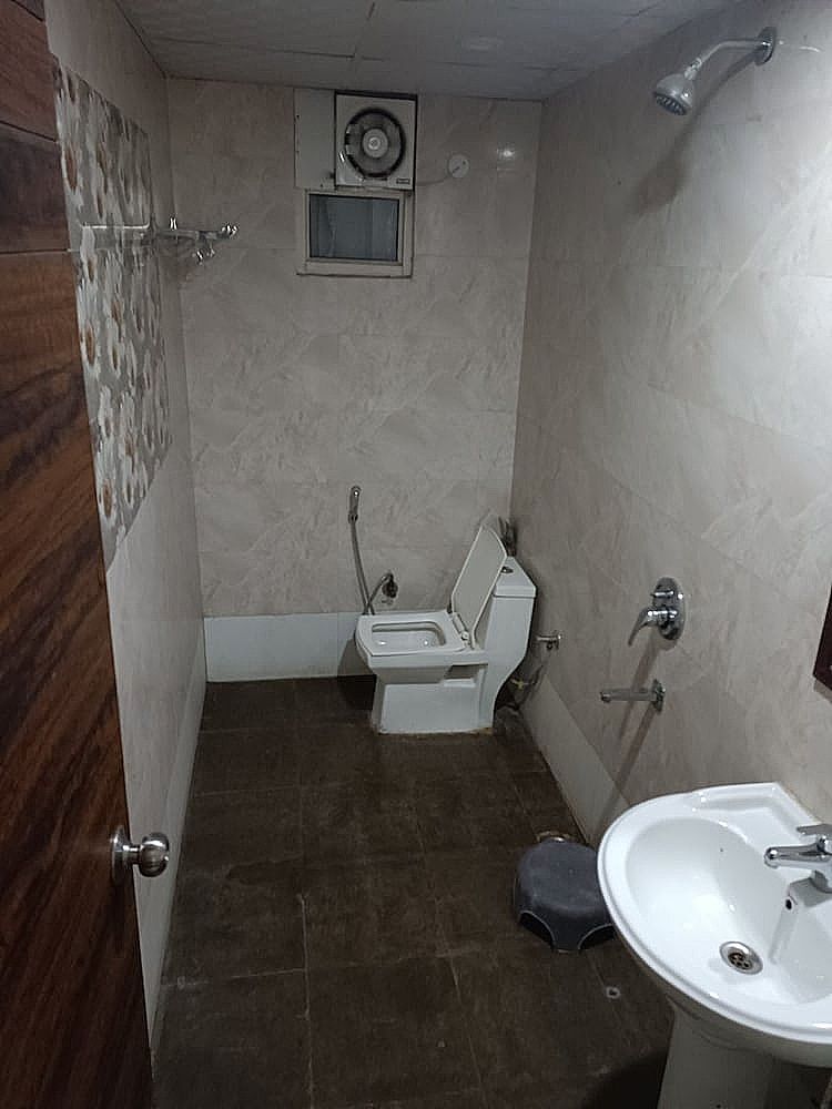 Dalton Hotels Deluxe Double Room 2