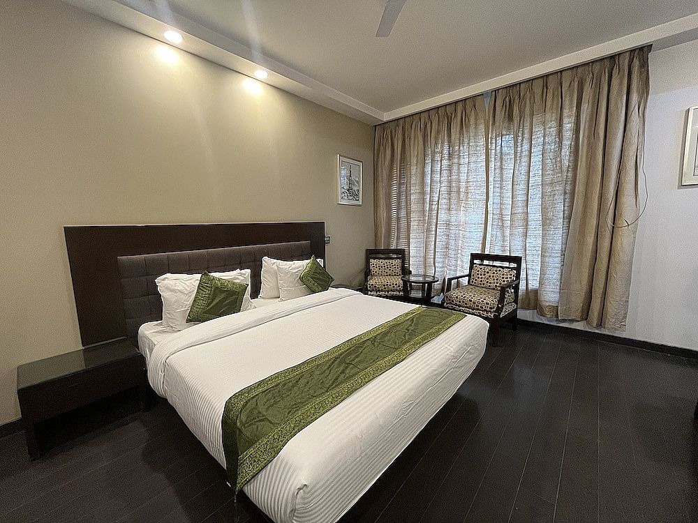 Amber Inn by Orion Hotels Premium Double or Twin Room 2