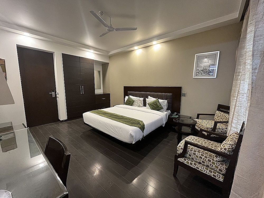 Amber Inn by Orion Hotels Premium Double or Twin Room 18