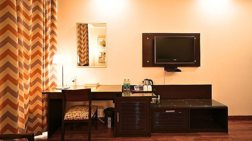 Amber Inn by Orion Hotels Premium Double or Twin Room 11