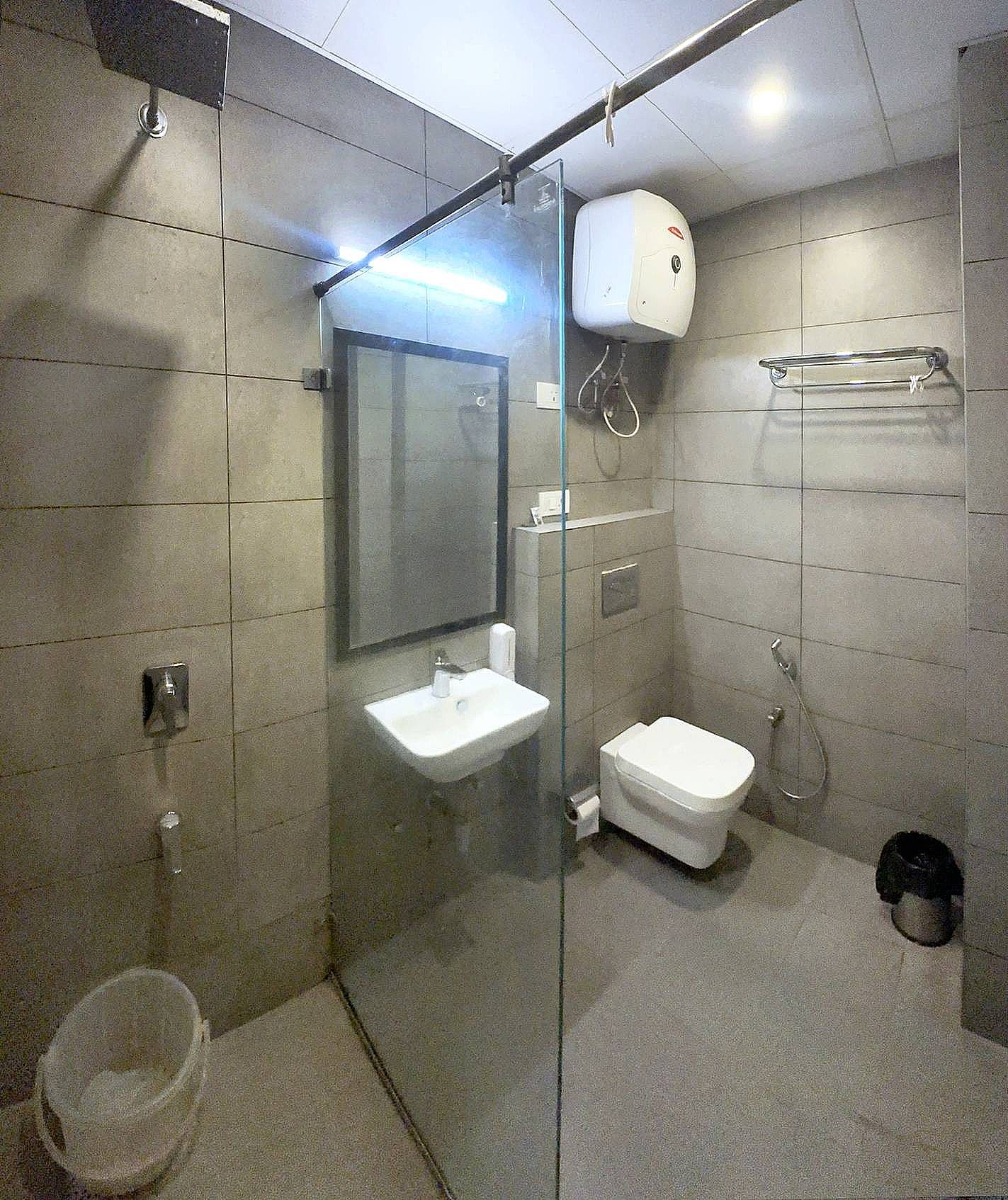 Nidra Hotel Pachim Vihar Double Room 6