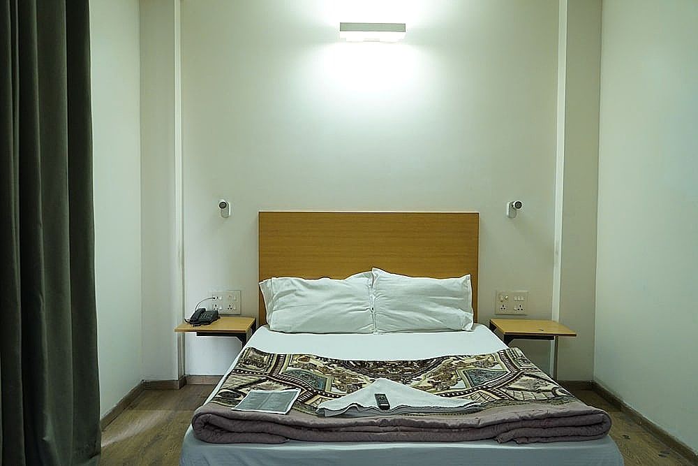 undefined Hotel Town House 10