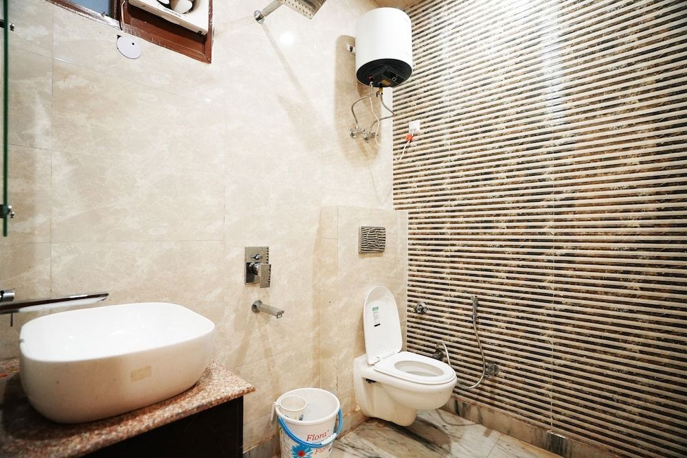 Hotel Right Palace and Banquet Deluxe Room 19