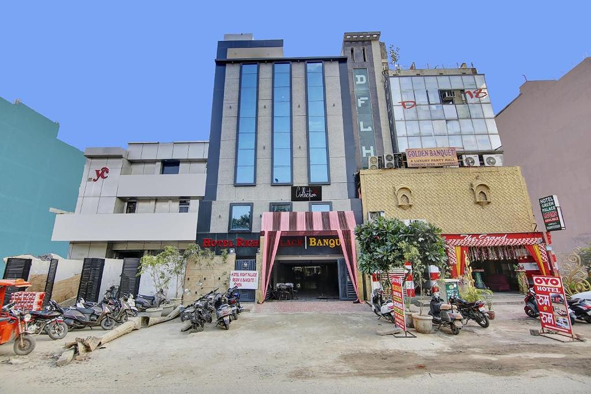 undefined Hotel Right Palace and Banquet