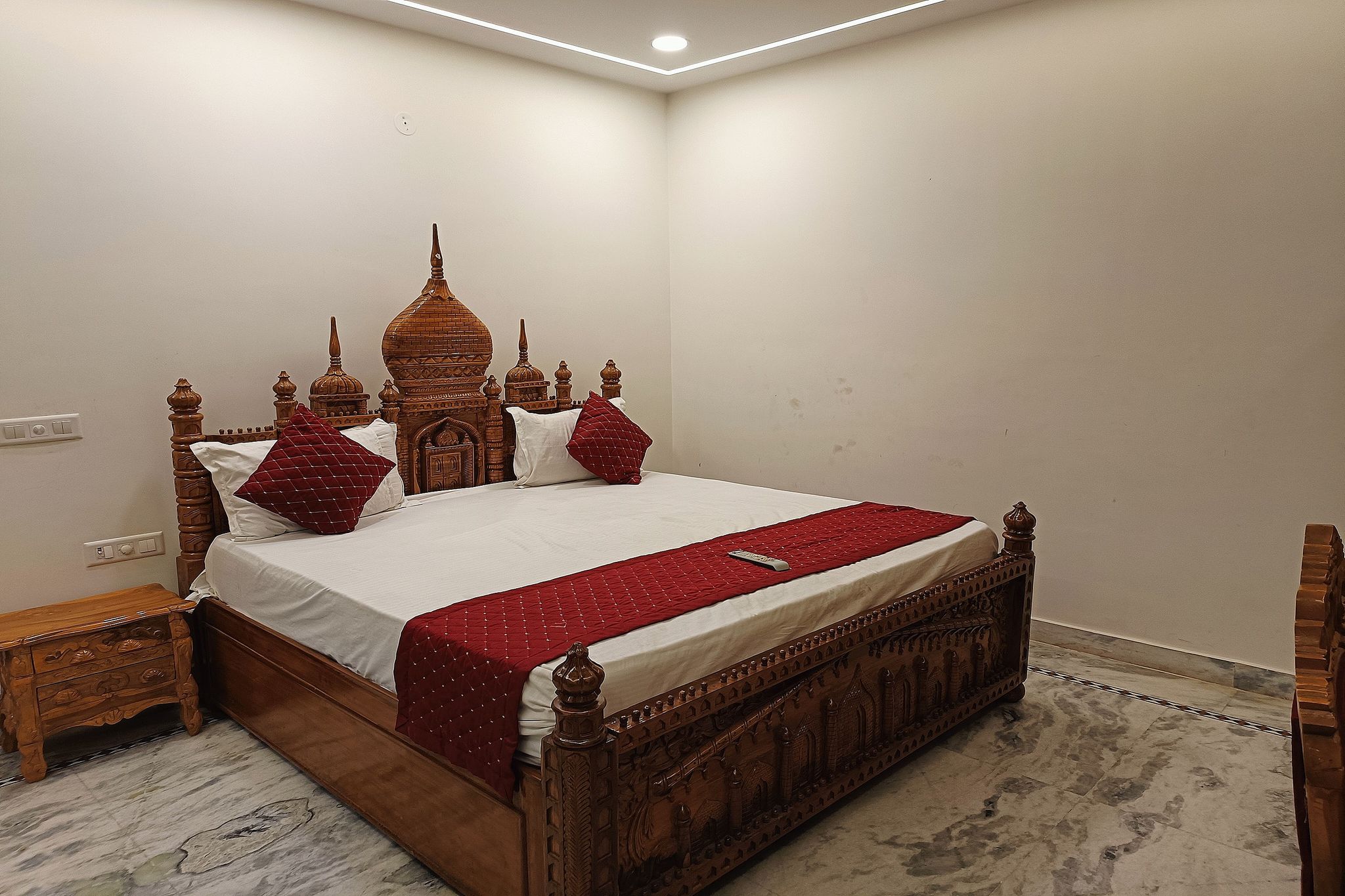 Hotel Right Palace and Banquet Super Deluxe Room 2