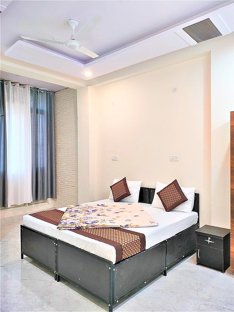 undefined Comfort Inn Hotel.Near MayurVihar Metro1 4