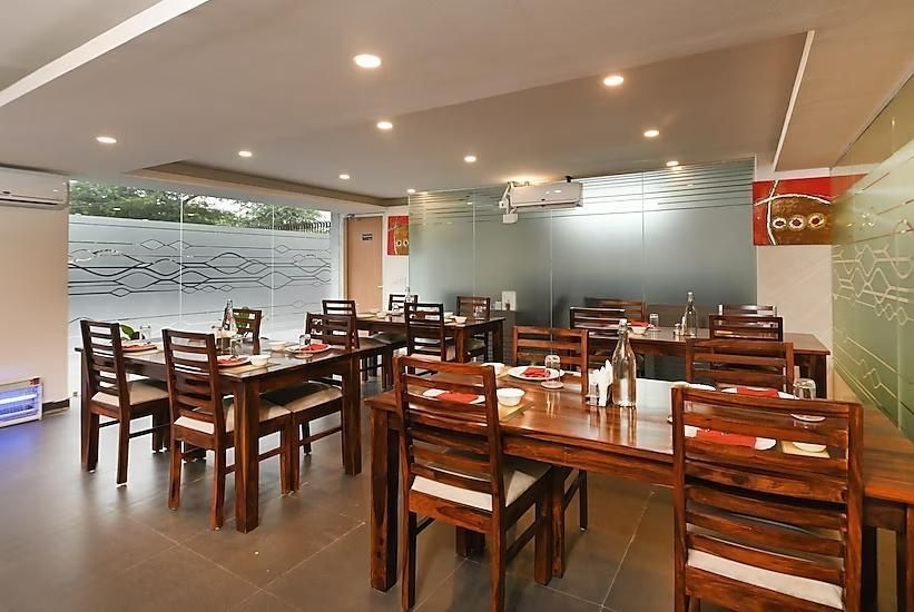 Food & Dining
