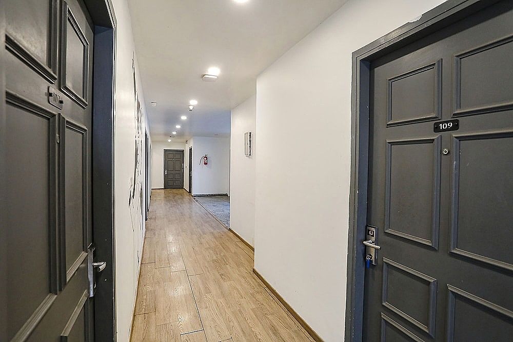 undefined FabHotel A One Pitampura Inn 3