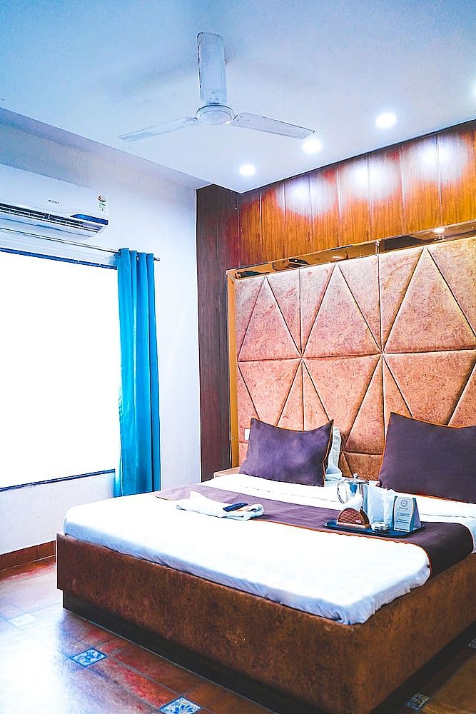 Roomshala 004 Mannat Residency Family Quadruple Room 12