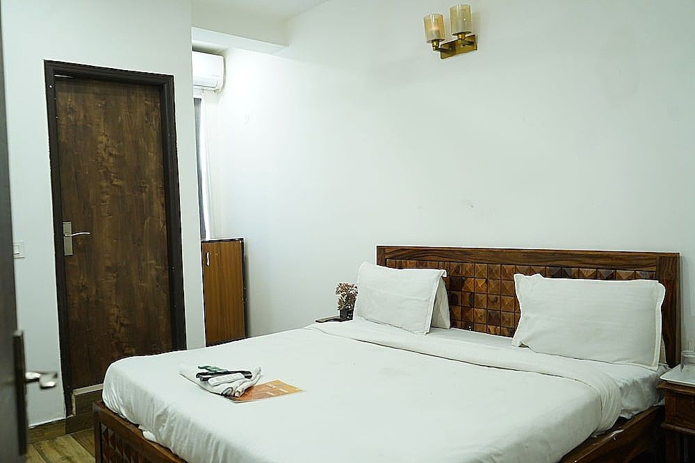 Roomshala 028 Blu Lagoon Deluxe Double Room 6