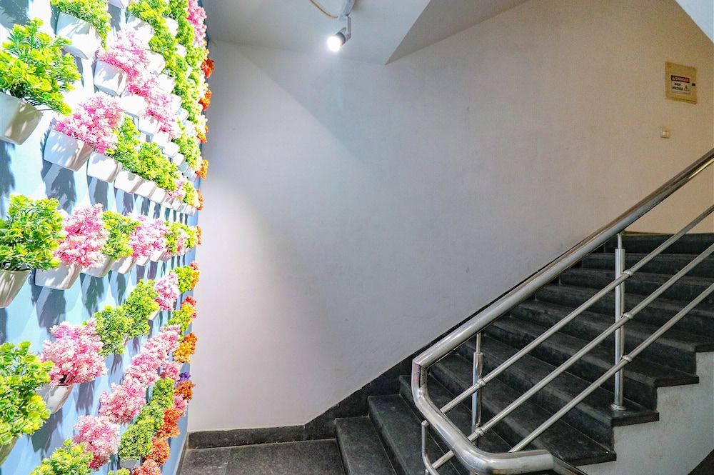 undefined FabHotel Chhatarpur Enclave 6