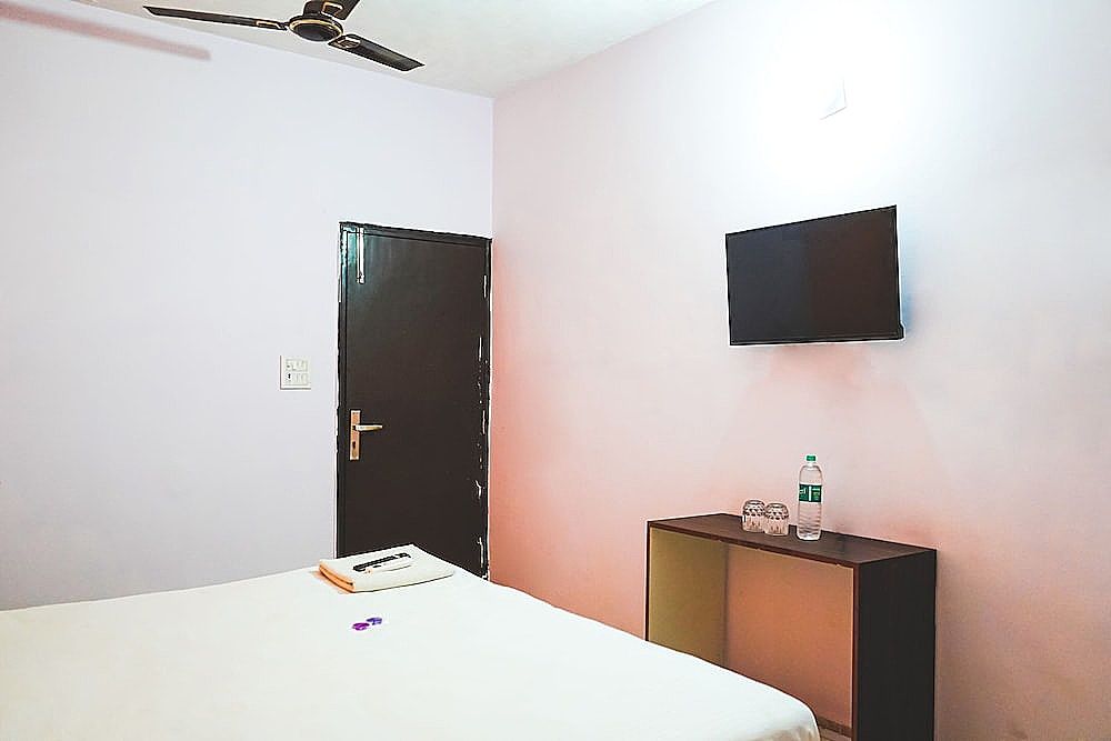 Roomshala 030 Lisa Homes Deluxe Double Room 19