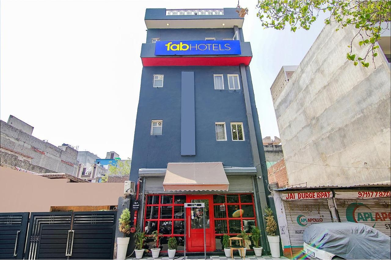 undefined FabExpress Chawla House