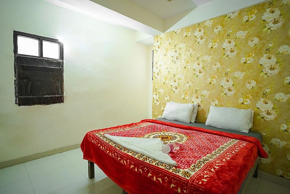 undefined Roomshala 037 Honey Inn 10