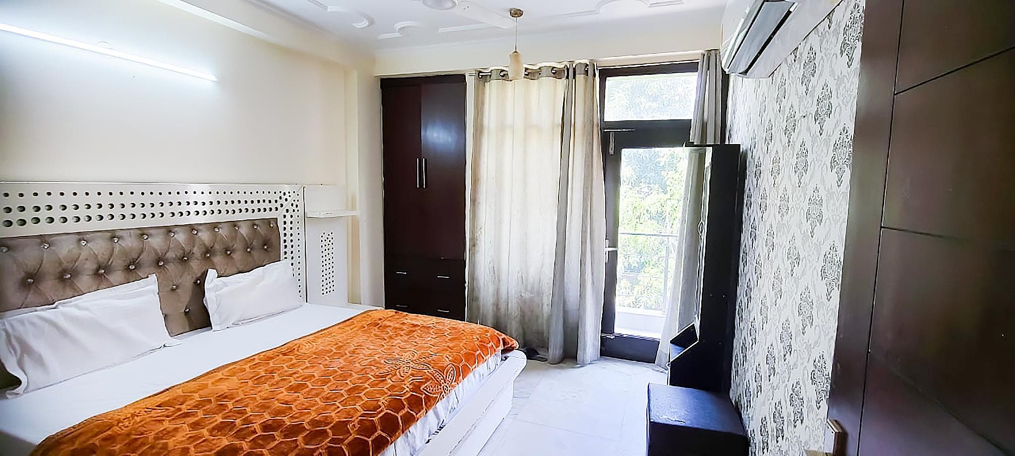 Roomshala 047 Hotel Jagannath Double Room