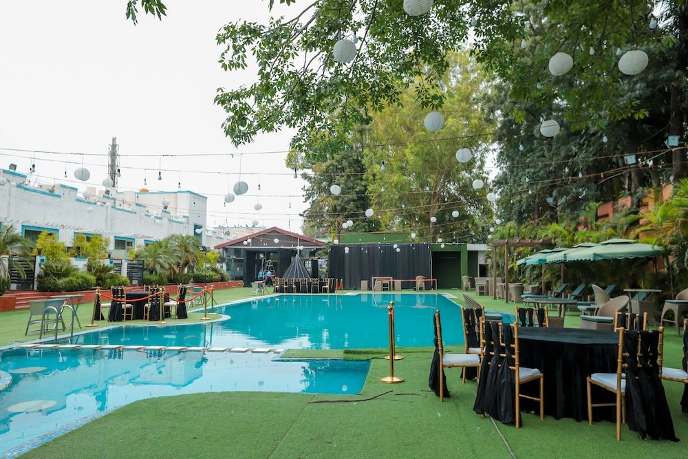 undefined Bel-La Monde Hotel Chhattarpur South Delhi 4