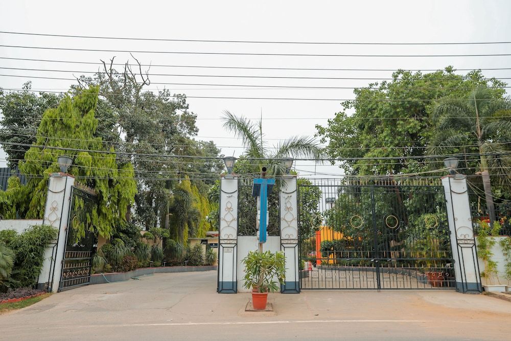 undefined Bel-La Monde Hotel Chhattarpur South Delhi 6