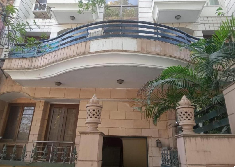 undefined Captivating 2-bed Apartment in New Delhi