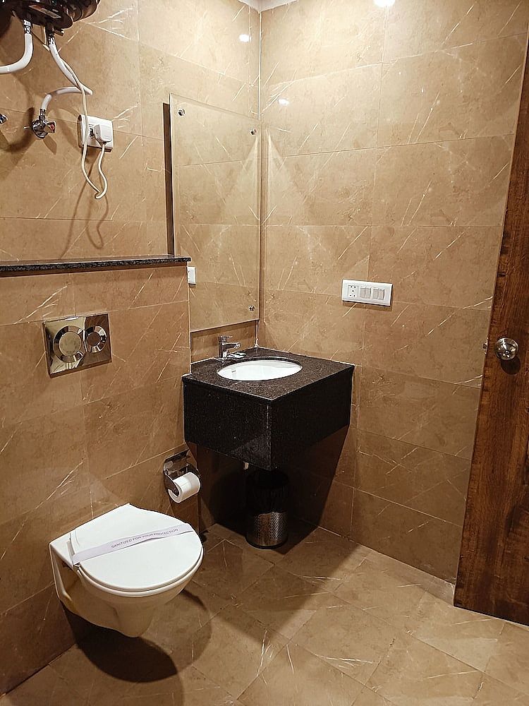Mayda Inn- A Boutique Hotel Deluxe Double or Twin Room, City View 26