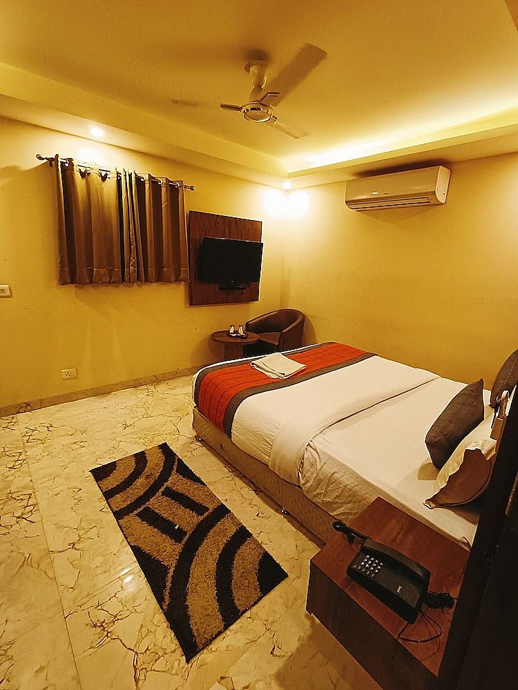 Mayda Inn- A Boutique Hotel Deluxe Double or Twin Room, City View 5