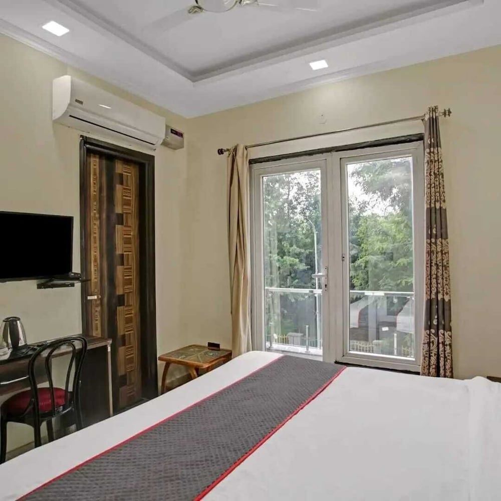 Imperial Hotel Noida