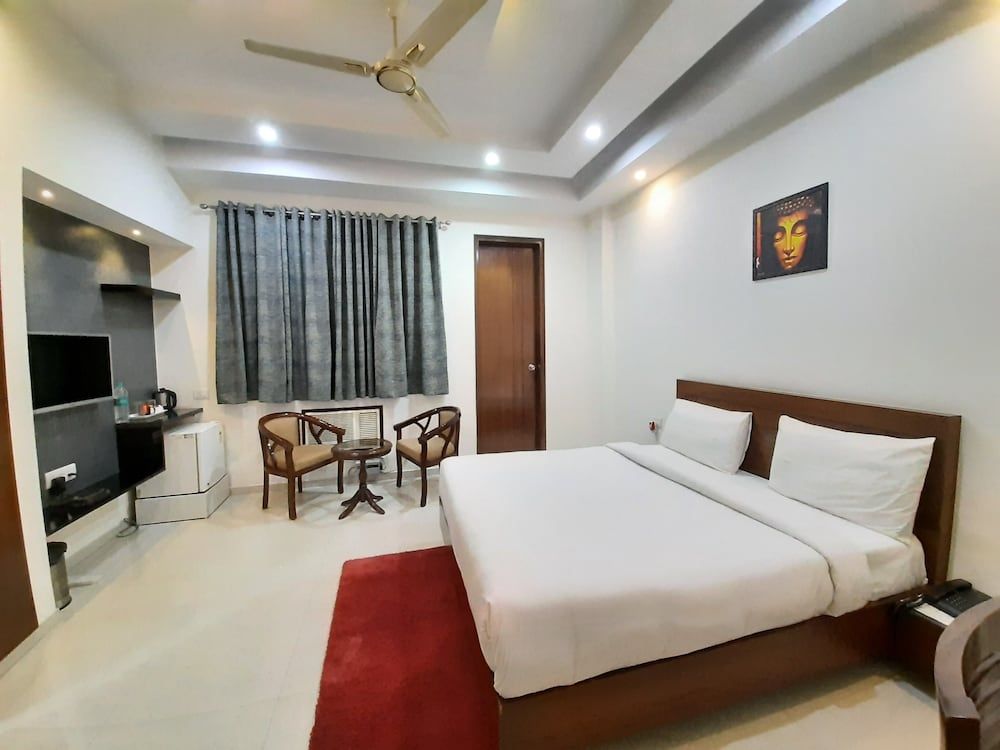 Shacon Suites Premium Double Room 3