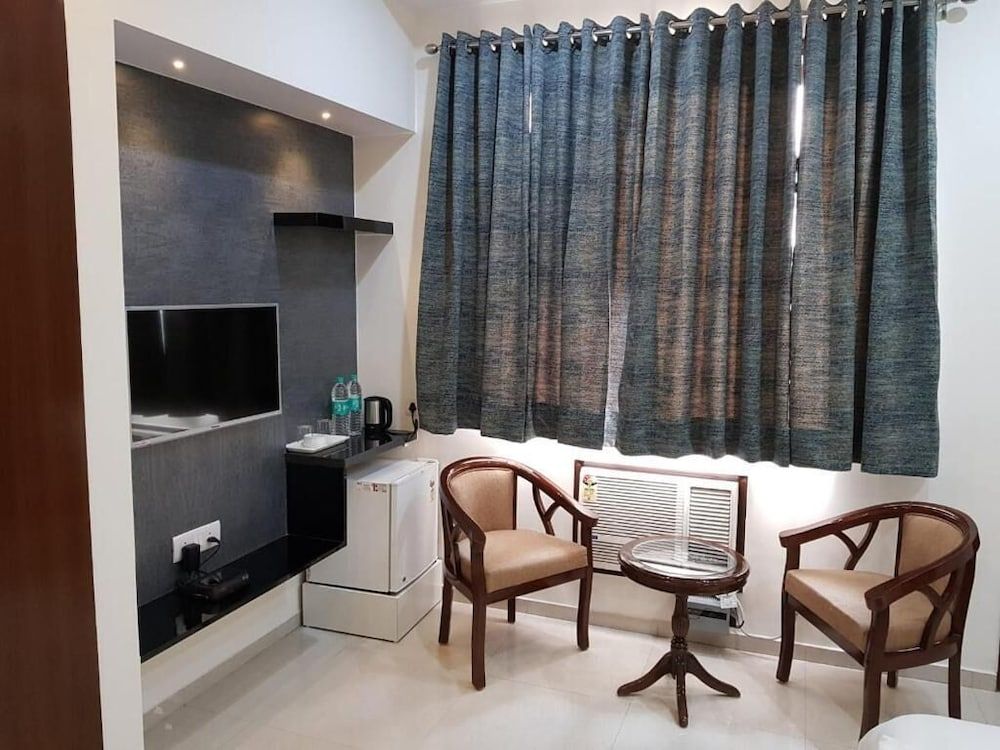 Shacon Suites Premium Double Room 7