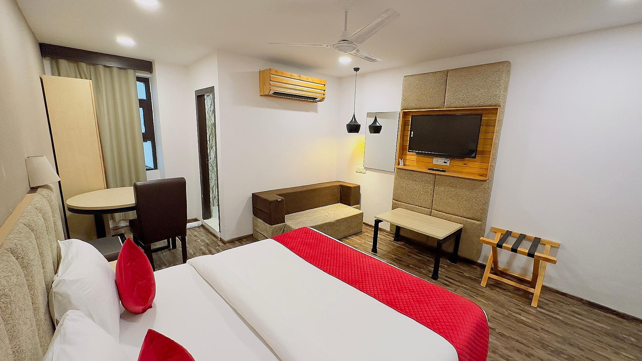 Club Room