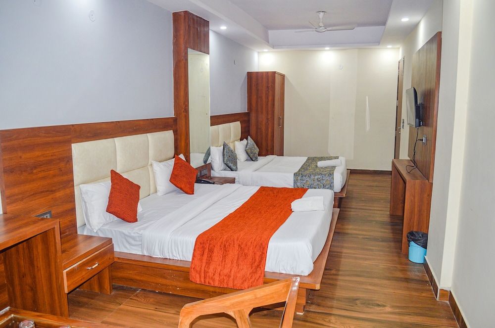 undefined Fabhotel The Golf Inn 9