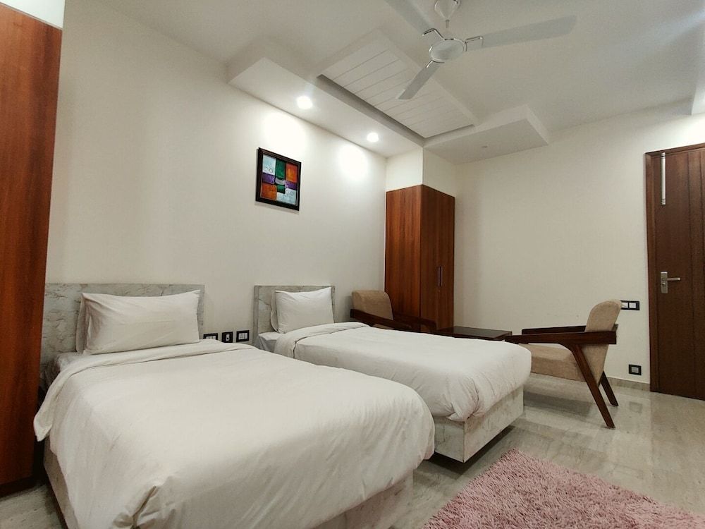 undefined THE SHACON 10