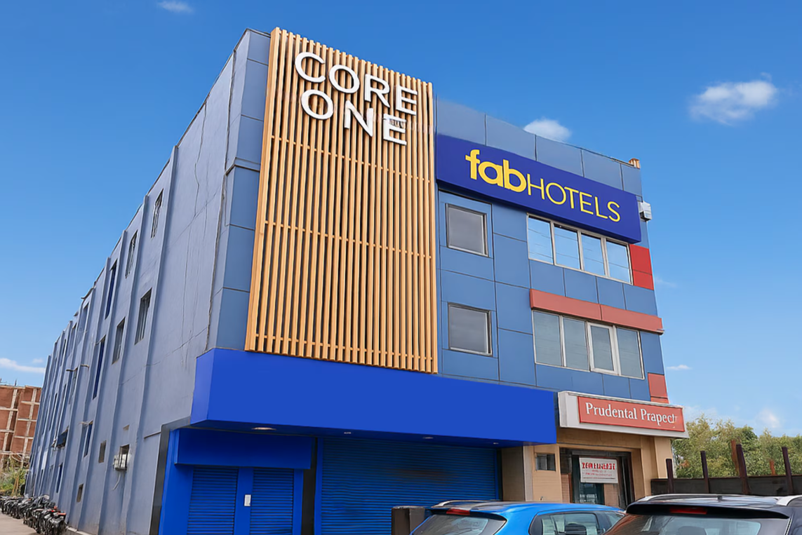 Fabhotel F9 Sector 58