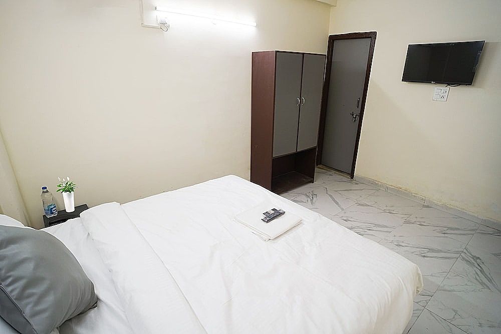 Roomshala 034 Grihum Noida Sector 63 Deluxe Double Room 6