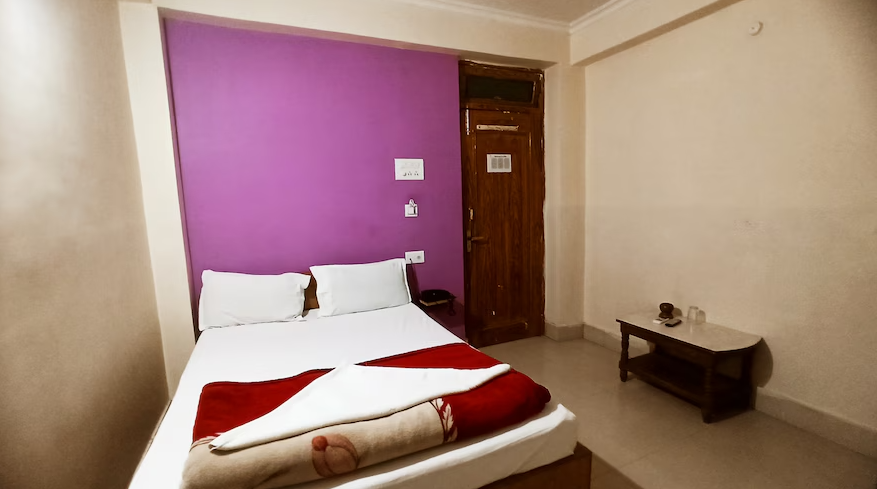 Hotel Mundrika Deluxe Standard AC 2