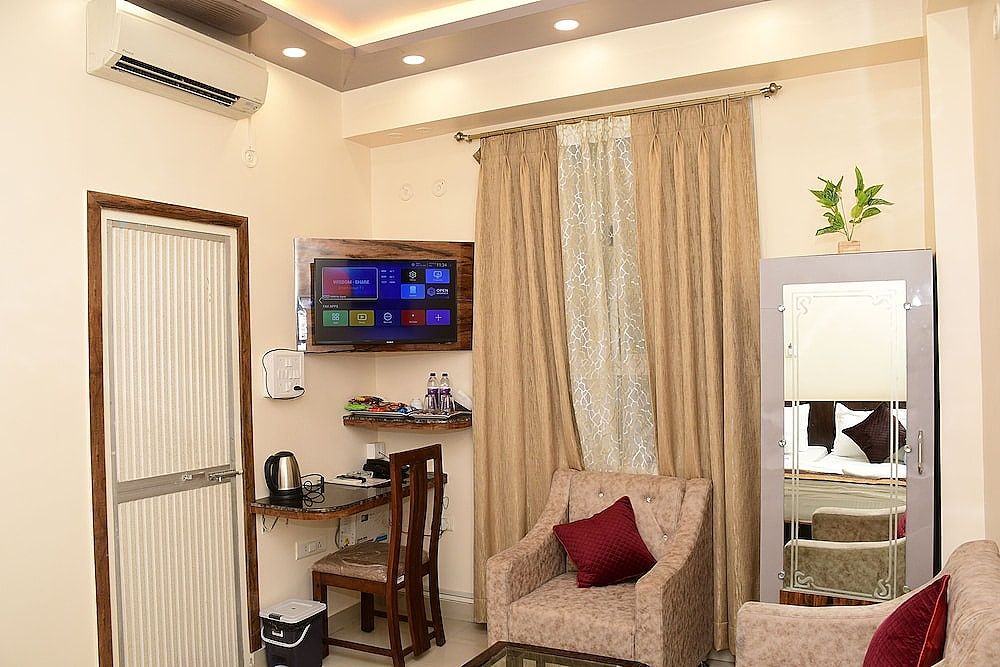 Triple Deluxe Room