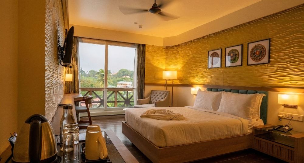 Bayleaf Inn Premium Room