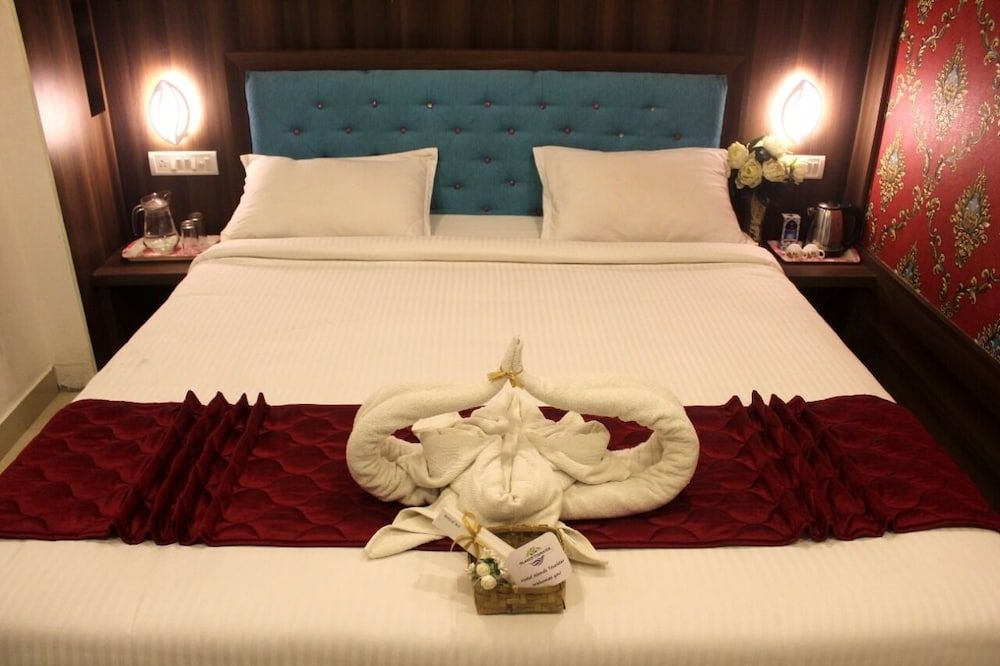  Islands Tourister Deluxe Room AC